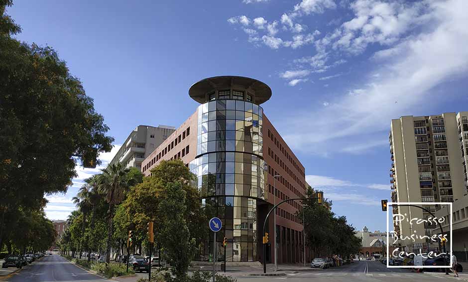 Bureau de l'immigration, Unicaja Banque, Gouvernement autonome du Junte d'Andalousie, Consulat Allemand, Consulat Britannique, Caja Rural del Sur